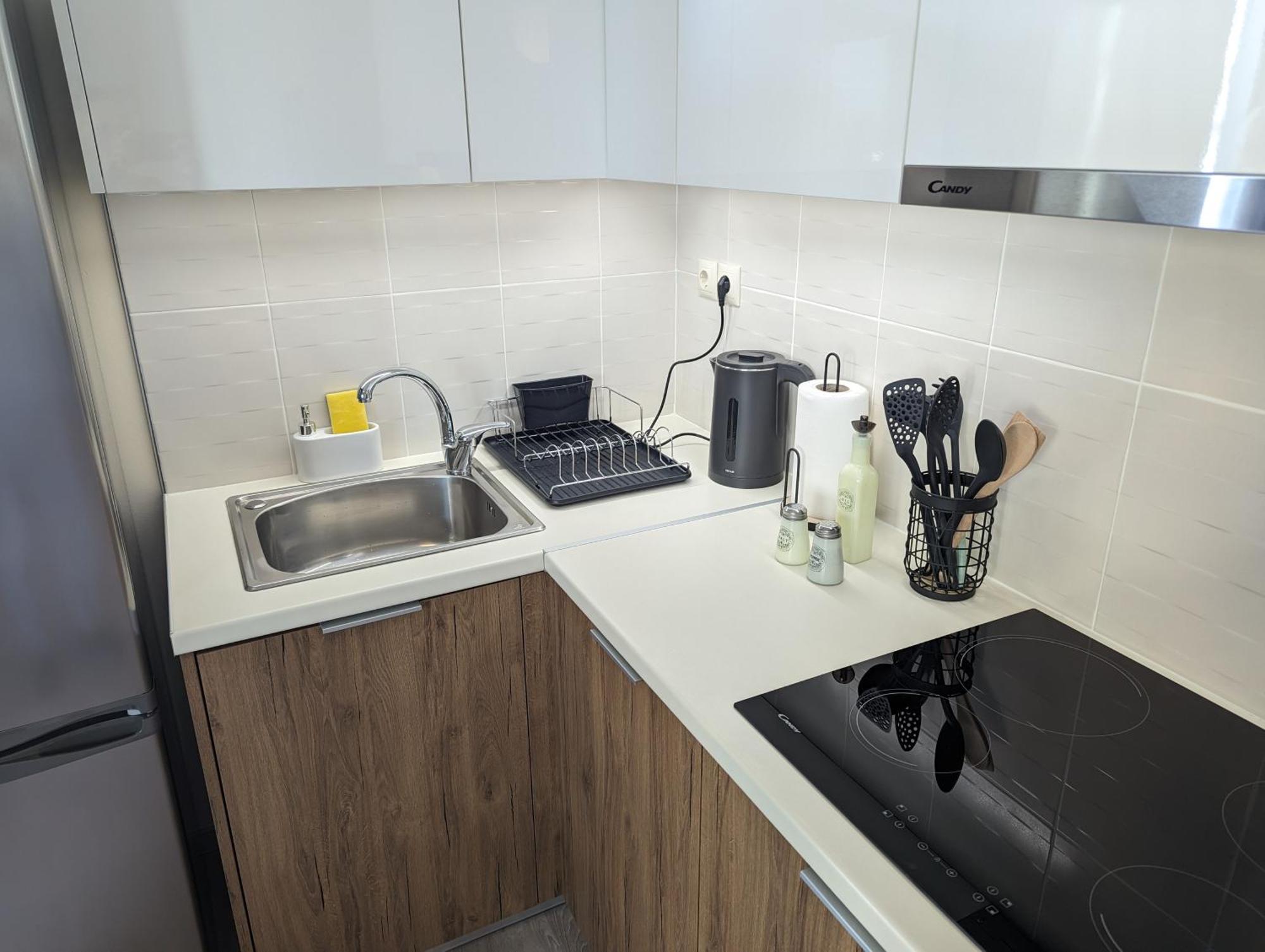 Апартаменты Modern Mint Sunny House Near The Airport Спата Экстерьер фото